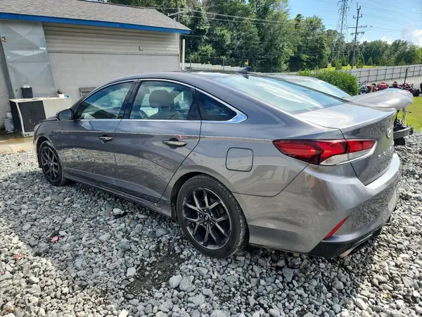 5NPE34AB7JH713700 2018 HYUNDAI SONATA - Image 2