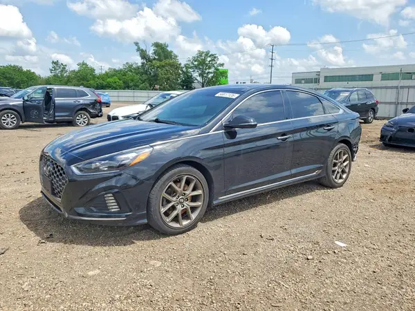 5NPE34AB7JH725765 2018 HYUNDAI SONATA - Image 1