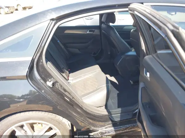5NPE34AB8HH472286 2017 HYUNDAI SONATA - Image 8