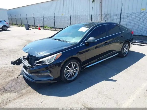 5NPE34AB8HH544913 2017 HYUNDAI SONATA - Image 2