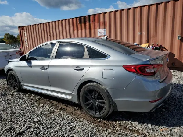 5NPE34AB8HH551960 2017 HYUNDAI SONATA - Image 2