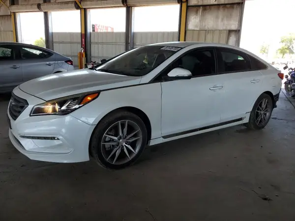 5NPE34AB8HH573893 2017 HYUNDAI SONATA - Image 1