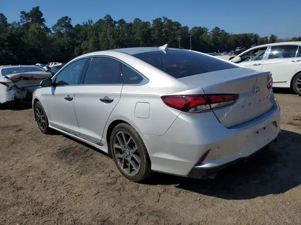 5NPE34AB8JH625674 2018 HYUNDAI SONATA - Image 2
