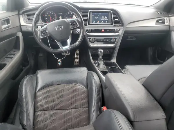 5NPE34AB8JH636805 2018 HYUNDAI SONATA - Image 8