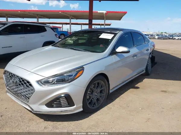 5NPE34AB8JH663972 2018 HYUNDAI SONATA - Image 2