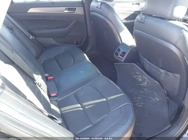 5NPE34AB8JH666516 2018 HYUNDAI SONATA - Image 8