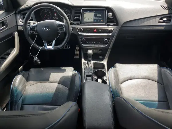5NPE34AB8JH677662 2018 HYUNDAI SONATA - Image 8