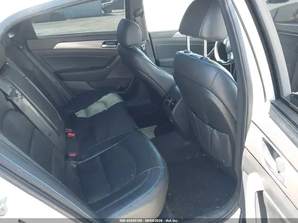 5NPE34AB8JH690234 2018 HYUNDAI SONATA - Image 8