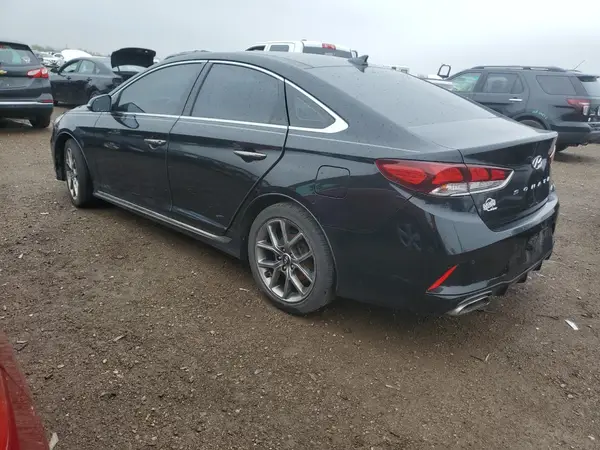 5NPE34AB8JH721739 2018 HYUNDAI SONATA - Image 2