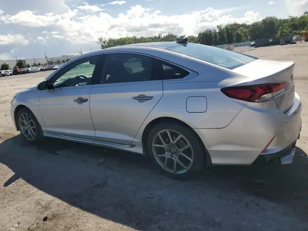 5NPE34AB8KH763135 2019 HYUNDAI SONATA - Image 2