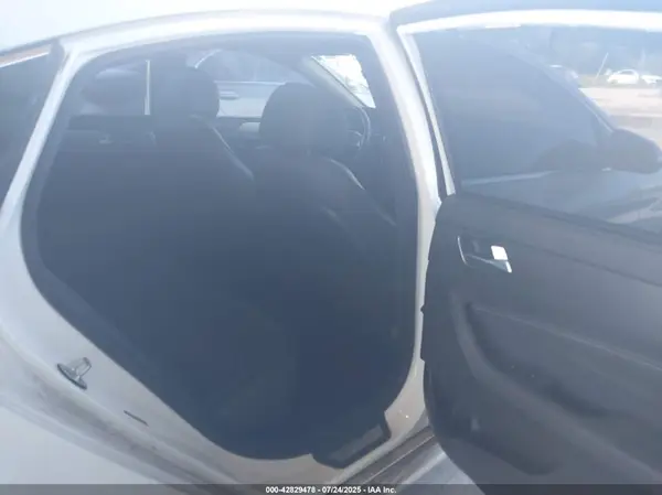 5NPE34AB9HH477030 2017 HYUNDAI SONATA - Image 8