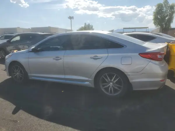 5NPE34AB9HH494958 2017 HYUNDAI SONATA - Image 2