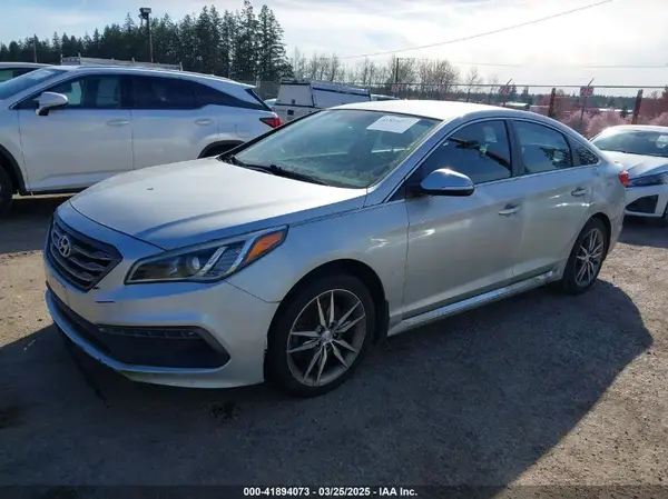 5NPE34AB9HH506946 2017 HYUNDAI SONATA - Image 2