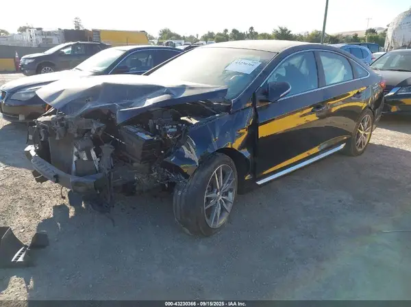 5NPE34AB9HH577547 2017 HYUNDAI SONATA - Image 2