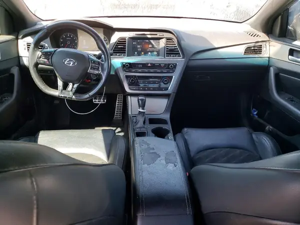 5NPE34AB9HH579623 2017 HYUNDAI SONATA - Image 8