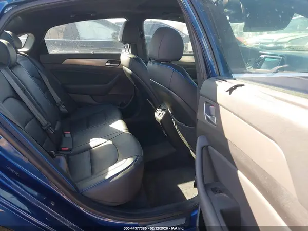 5NPE34AB9JH615686 2018 HYUNDAI SONATA - Image 8