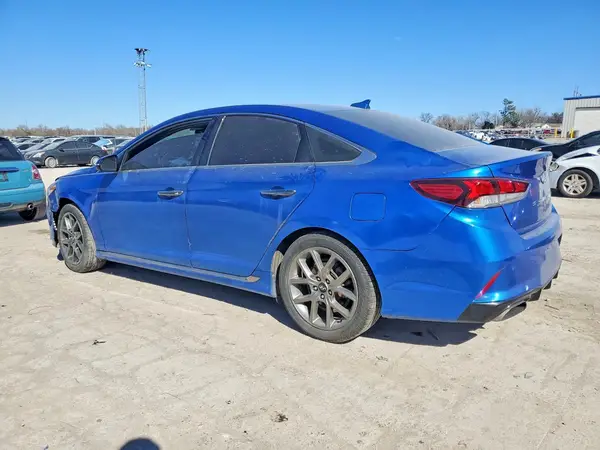 5NPE34AB9JH621066 2018 HYUNDAI SONATA - Image 2
