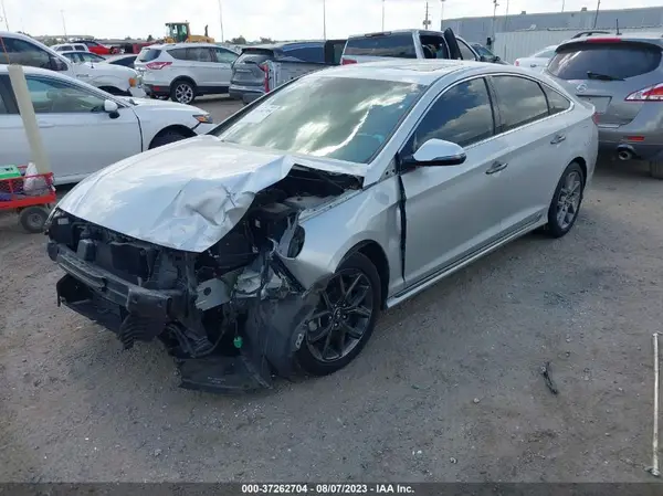 5NPE34AB9JH621469 2018 HYUNDAI SONATA - Image 2