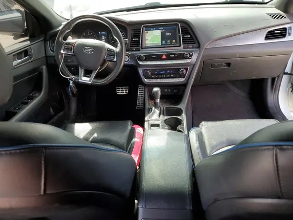 5NPE34AB9JH672776 2018 HYUNDAI SONATA - Image 8