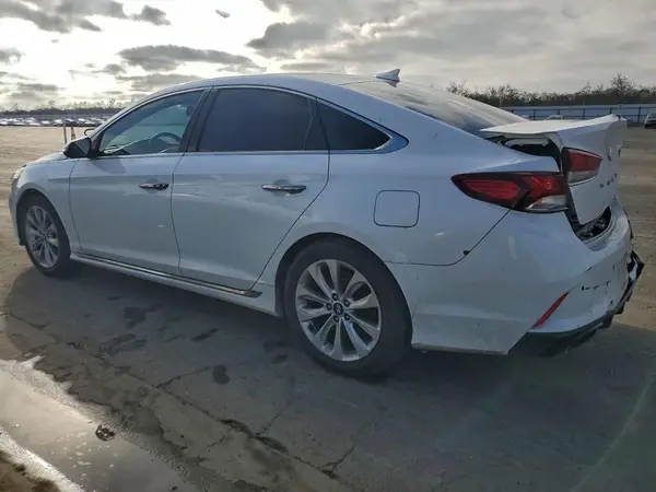 5NPE34AB9JH684376 2018 HYUNDAI SONATA - Image 2