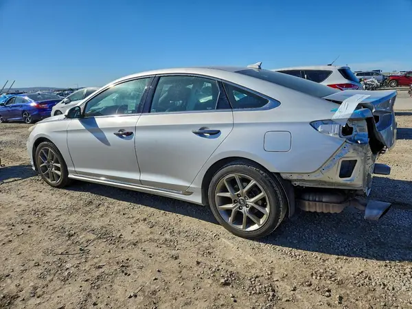 5NPE34AB9JH695412 2018 HYUNDAI SONATA - Image 2