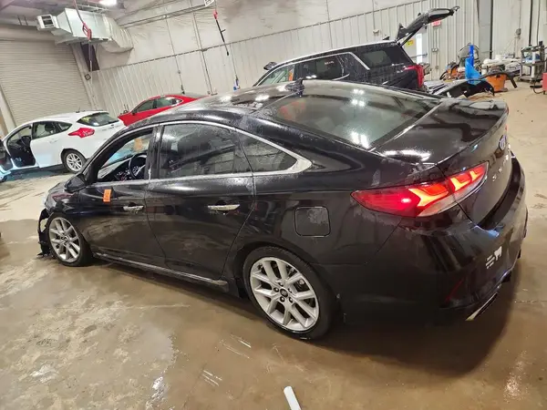 5NPE34AB9JH701676 2018 HYUNDAI SONATA - Image 2