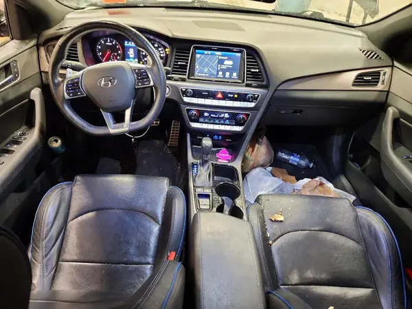 5NPE34AB9JH701676 2018 HYUNDAI SONATA - Image 8