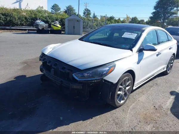 5NPE34AB9JH702200 2018 HYUNDAI SONATA - Image 2