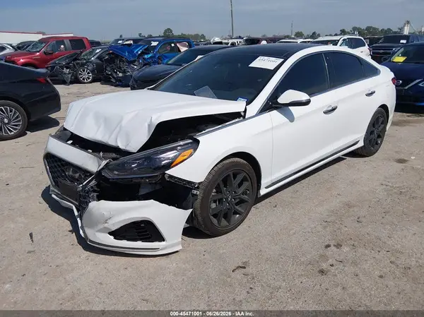 5NPE34AB9KH745842 2019 HYUNDAI SONATA - Image 2