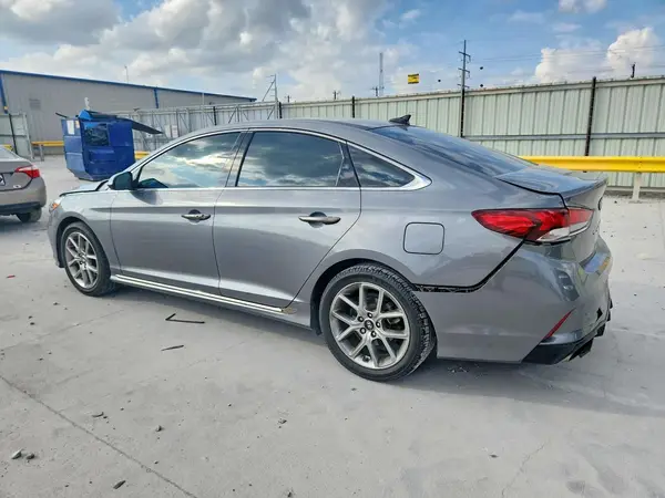5NPE34AB9KH778565 2019 HYUNDAI SONATA - Image 2