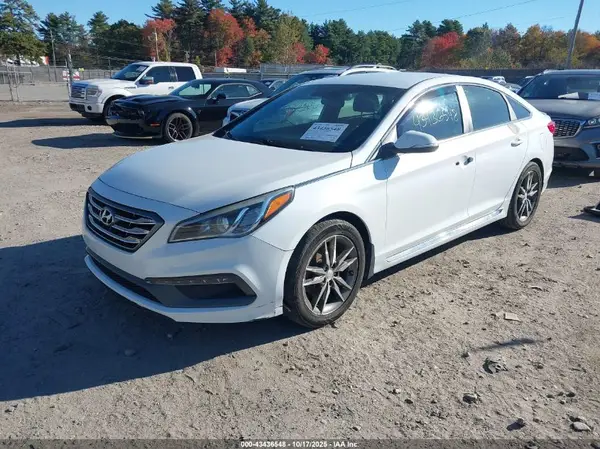 5NPE34ABXHH464481 2017 HYUNDAI SONATA - Image 2