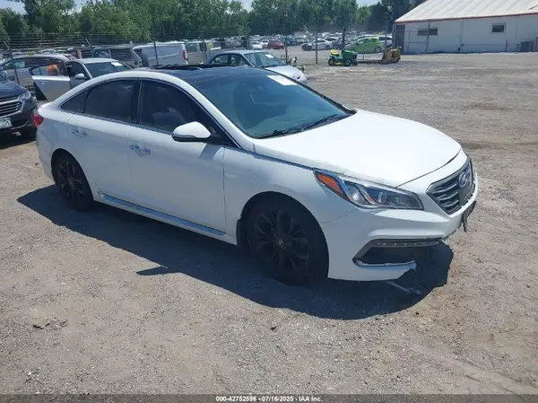 5NPE34ABXHH466389 2017 HYUNDAI SONATA - Image 1