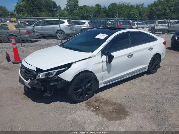 5NPE34ABXHH466389 2017 HYUNDAI SONATA - Image 2