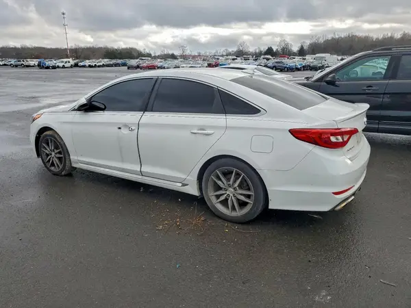5NPE34ABXHH519933 2017 HYUNDAI SONATA - Image 2