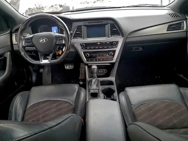 5NPE34ABXHH519933 2017 HYUNDAI SONATA - Image 8