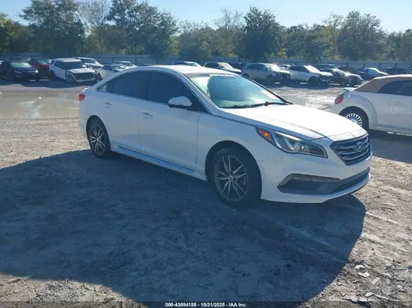 5NPE34ABXHH578691 2017 HYUNDAI SONATA - Image 1