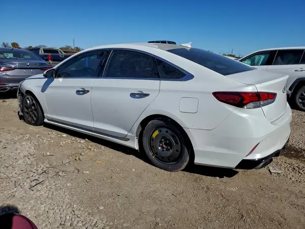 5NPE34ABXJH667229 2018 HYUNDAI SONATA - Image 2