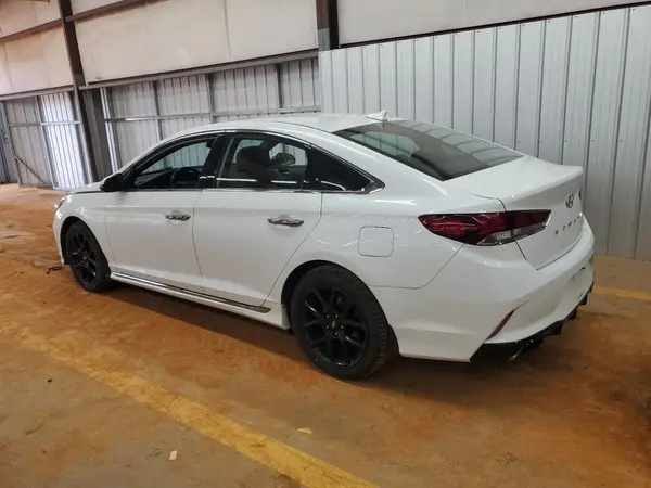 5NPE34ABXJH675685 2018 HYUNDAI SONATA - Image 2