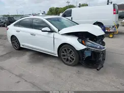 5NPE34ABXJH699954 2018 HYUNDAI SONATA