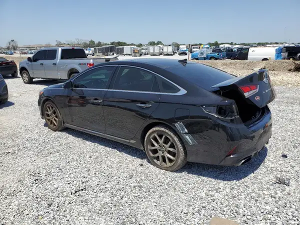 5NPE34ABXKH769079 2019 HYUNDAI SONATA - Image 2