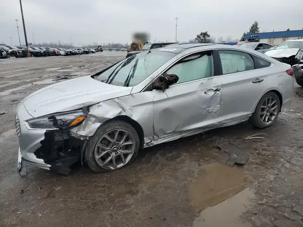 5NPE34ABXKH795052 2019 HYUNDAI SONATA - Image 1