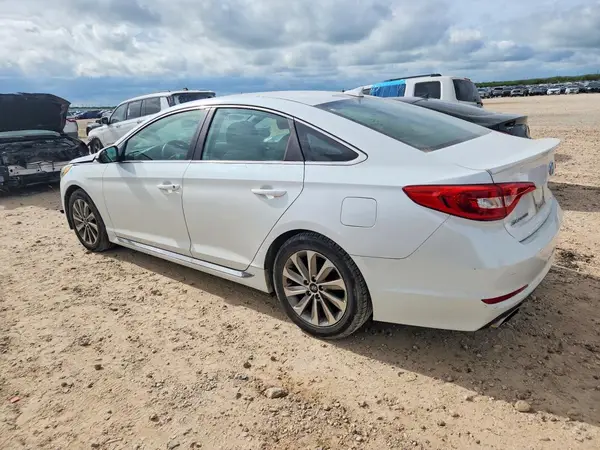 5NPE34AF0GH261567 2016 HYUNDAI SONATA - Image 2
