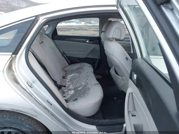 5NPE34AF0GH284010 2016 HYUNDAI SONATA - Image 8
