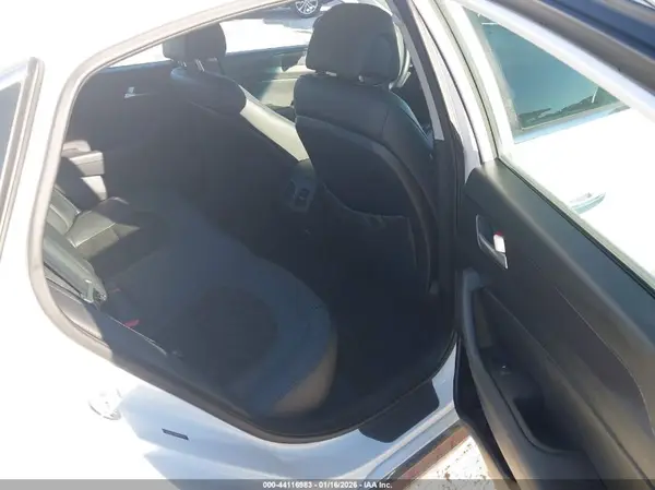 5NPE34AF0GH299882 2016 HYUNDAI SONATA - Image 8