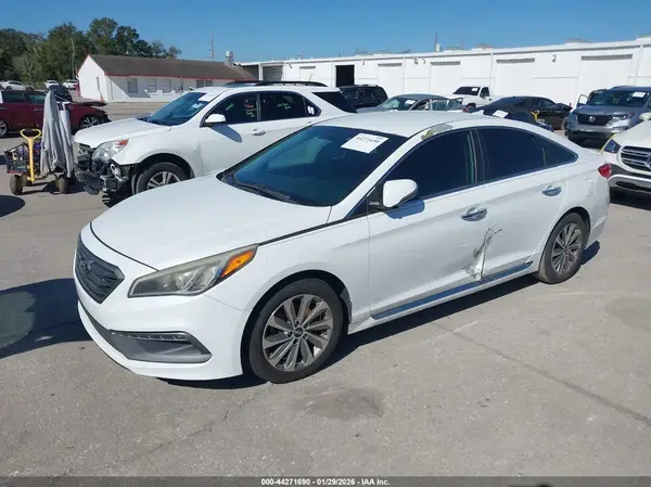 5NPE34AF0GH328037 2016 HYUNDAI SONATA - Image 2