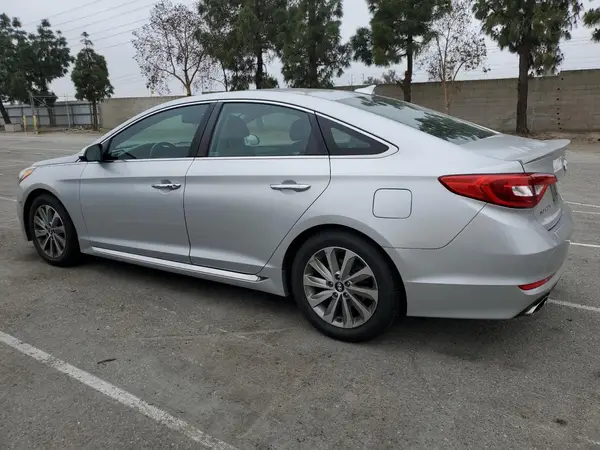 5NPE34AF0GH342939 2016 HYUNDAI SONATA - Image 2