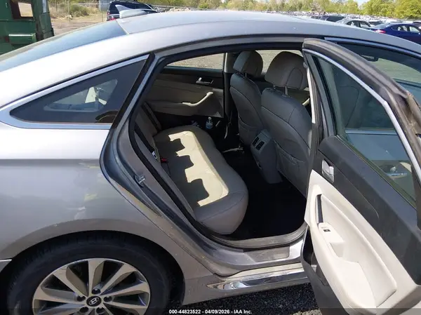 5NPE34AF0GH345601 2016 HYUNDAI SONATA - Image 8
