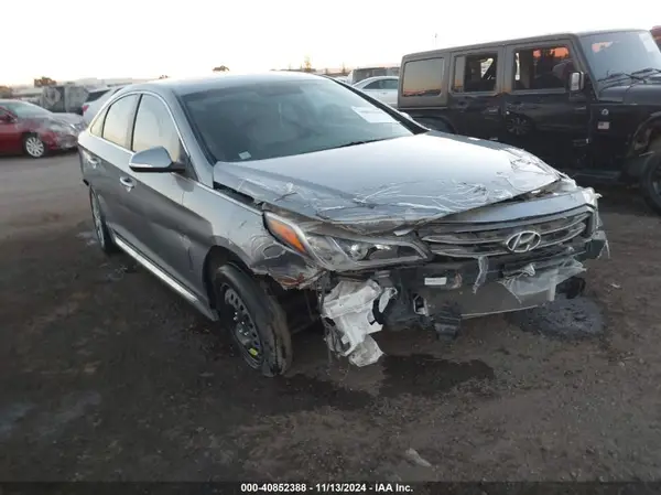 5NPE34AF0GH345940 2016 HYUNDAI SONATA - Image 1