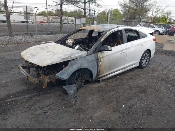 5NPE34AF0GH355643 2016 HYUNDAI SONATA - Image 2