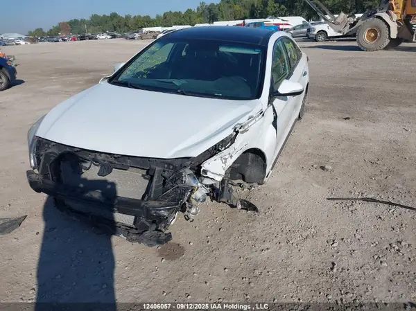 5NPE34AF0GH374175 2016 HYUNDAI SONATA - Image 2